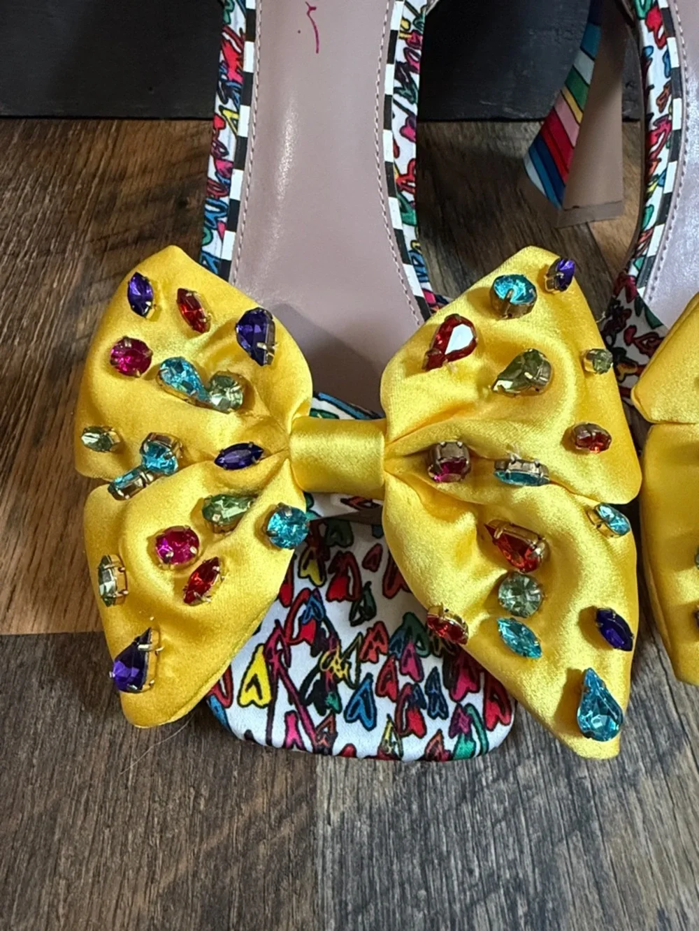 Betsey Johnson Loise Jeweled Bow Rainbow Heel Sandals Size 11